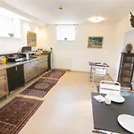 Hotel Katrca 3*