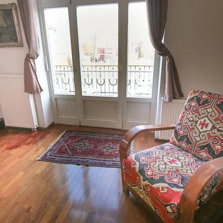 Katrca Otel Ljubljana