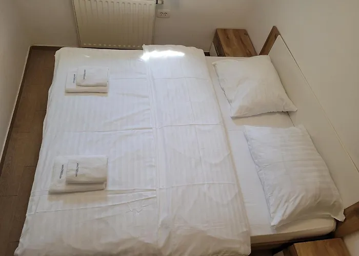 Katrca Otel Ljubljana