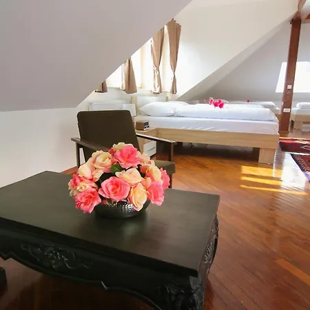 Katrca Hotel 3*
