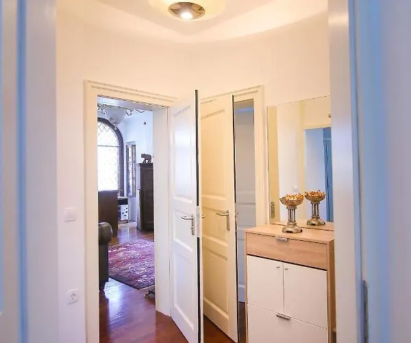 Hotel Katrca Liubliana